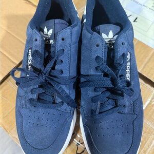 Adidas Men's Dark Blue Sneakers